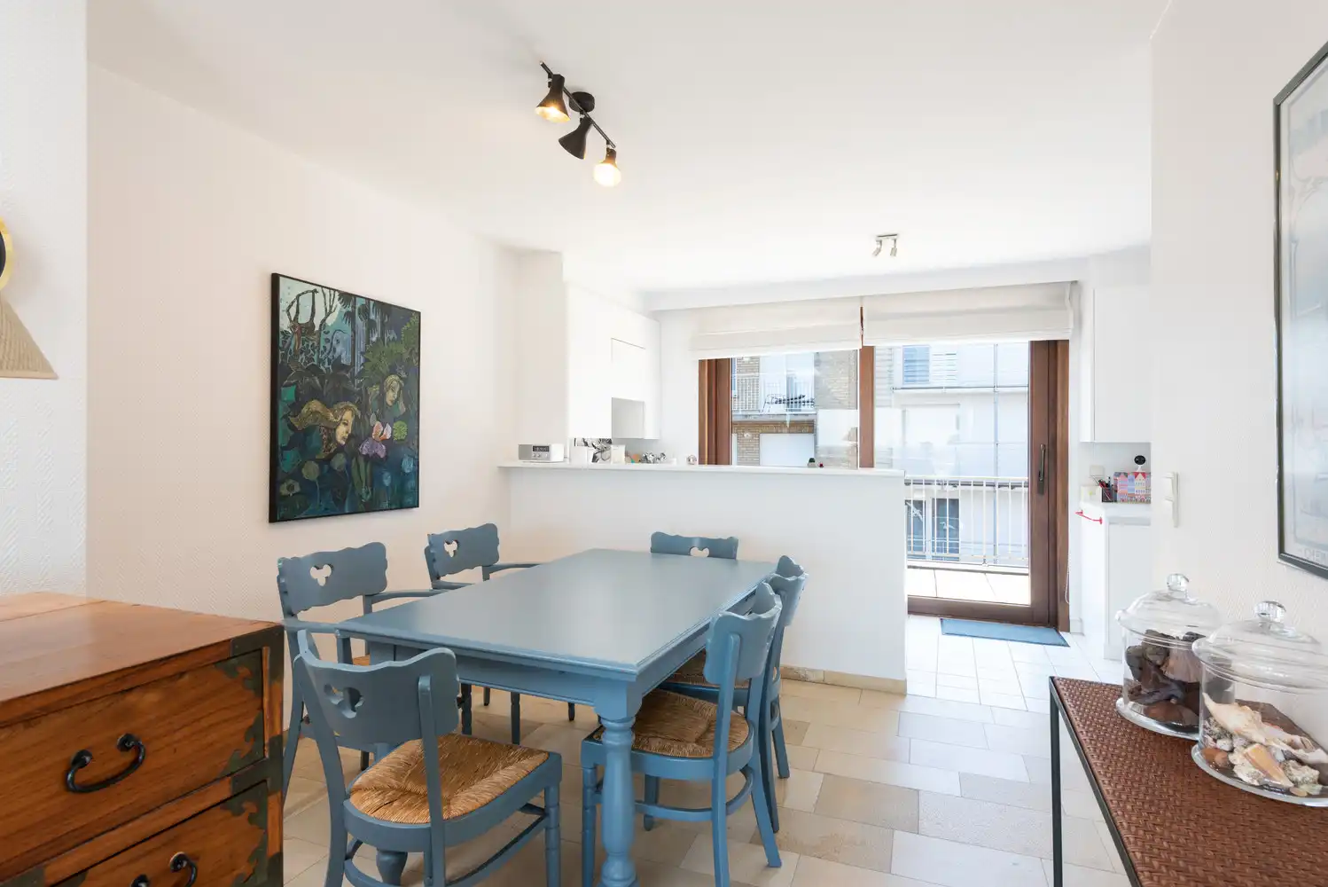 Ruim duplexappartement met zonnig terras en prachtig open uitzicht in Duinbergen foto 7