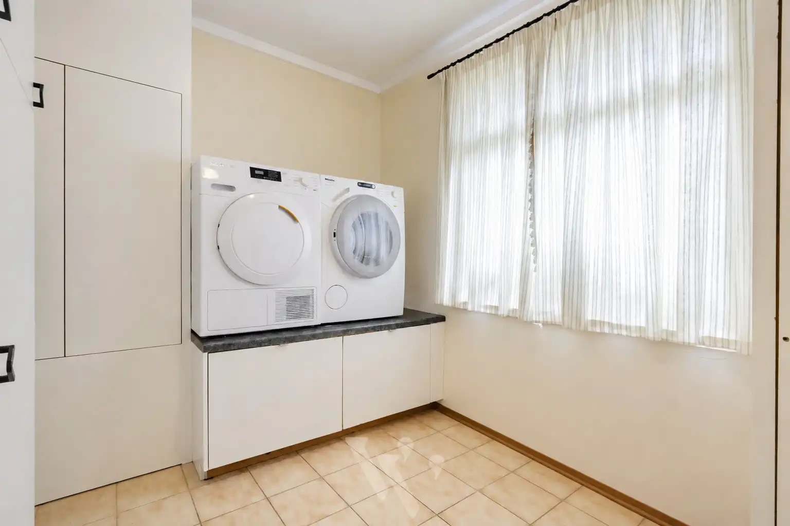 Huis te koop foto 6
