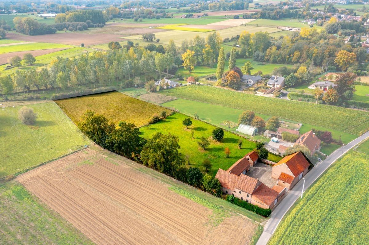 Hoeve vergund voor zonevreemd wonen te koop te Geraardsbergen foto 2