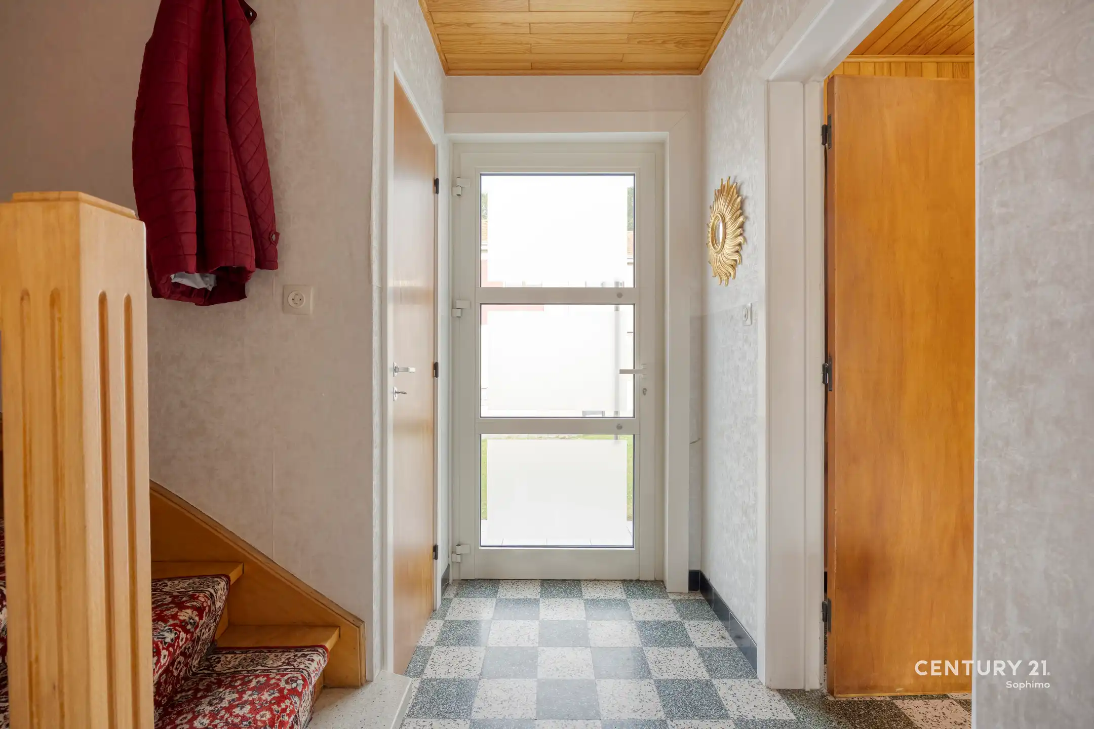 Rustig gelegen gezinswoning met 3 slaapkamers foto 4