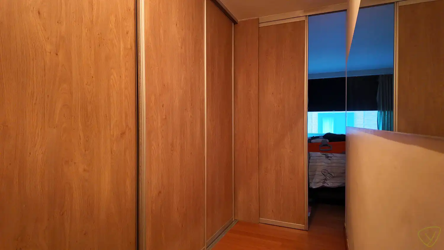 Gezellig duplex appartement nabij het station van Eeklo! foto 12