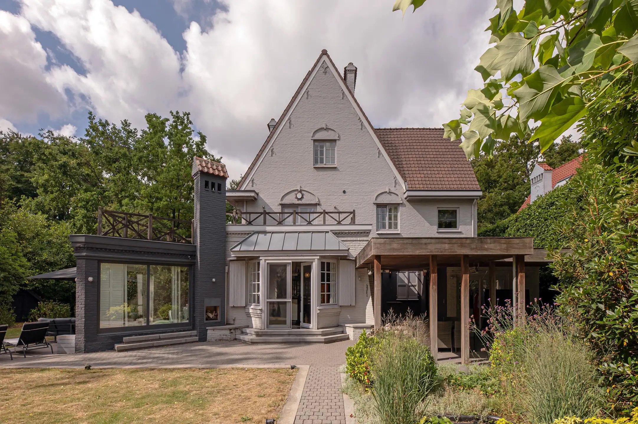 Charmante A-label vrijstaande cottagevilla op ca. 1.690 m² foto 2