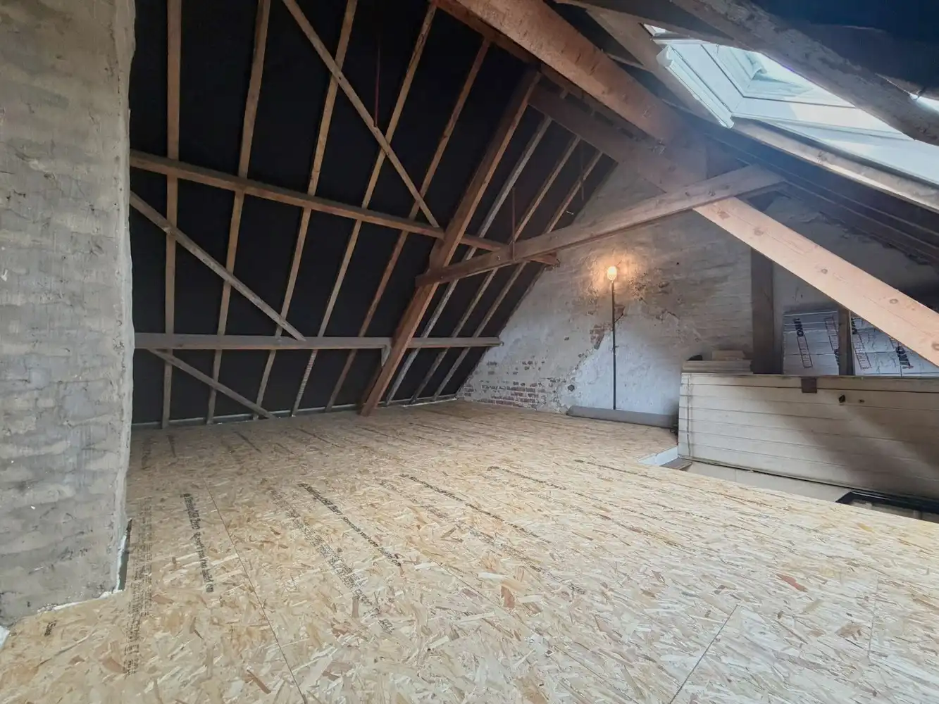 Instapklare, energiezuinige woning met tuin + garage! foto 9