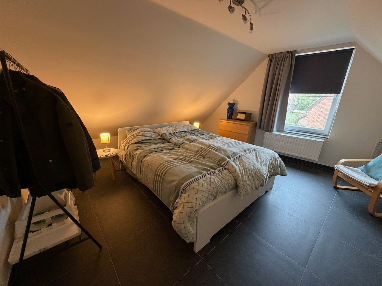Genk, Leemstraat 28: Moderne, energiezuinige woning met 3 slaapkamers, tuin, carport, tuinberging,... foto 14