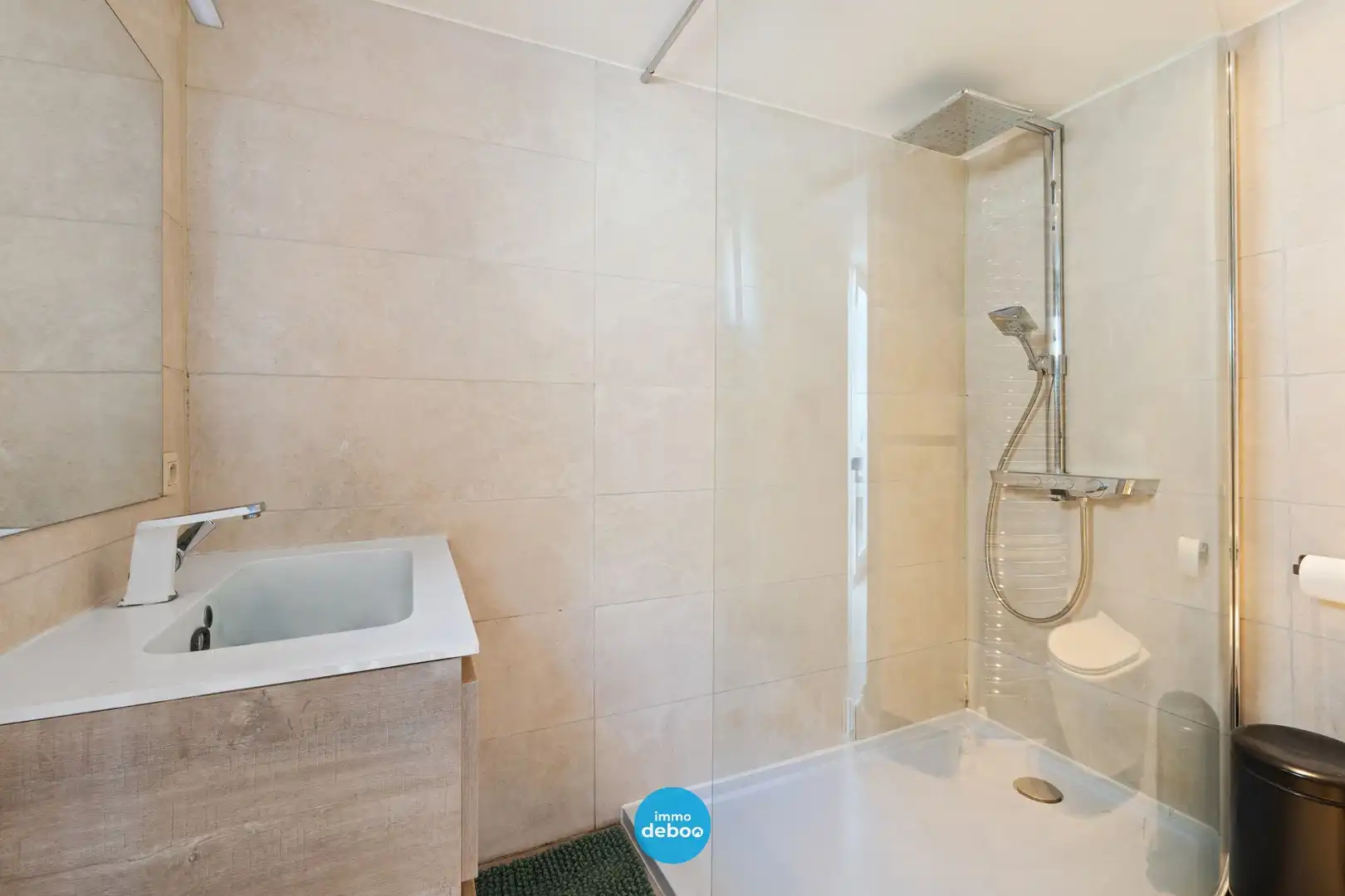 Instapklare gezinswoning met zuidgerichte tuin foto 15