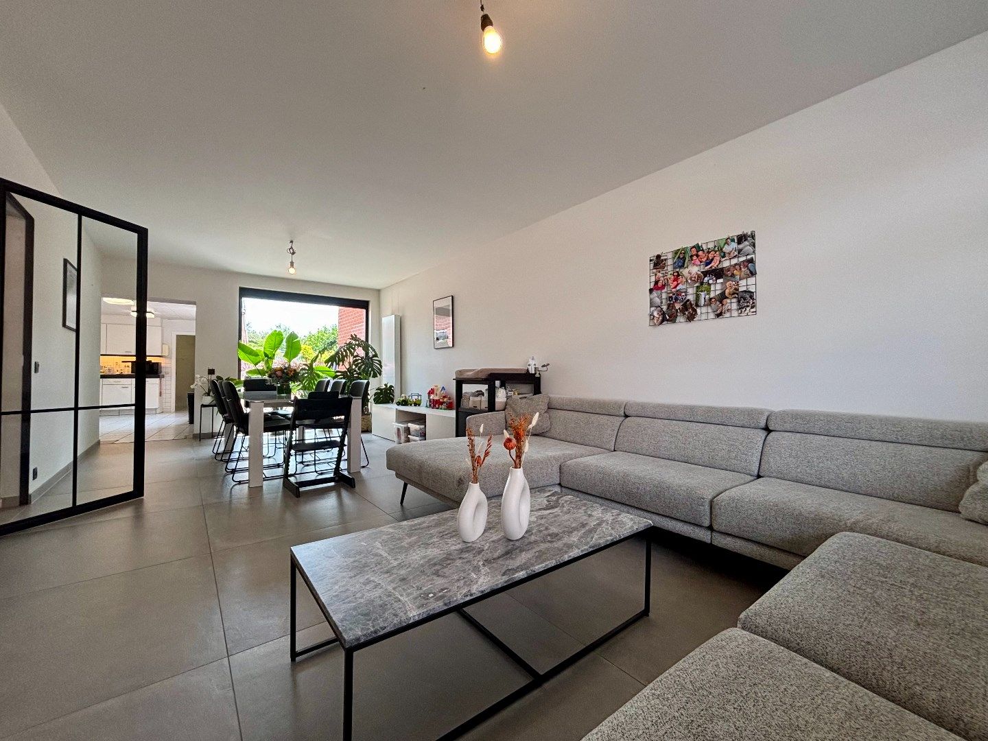 Gerenoveerde rijwoning in centrum Vlamertinge foto 19