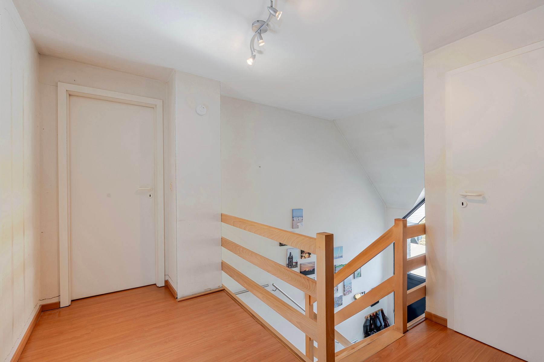 Vrijstaande gezinswoning met 3 slaapkamers, garage en tuin foto 19