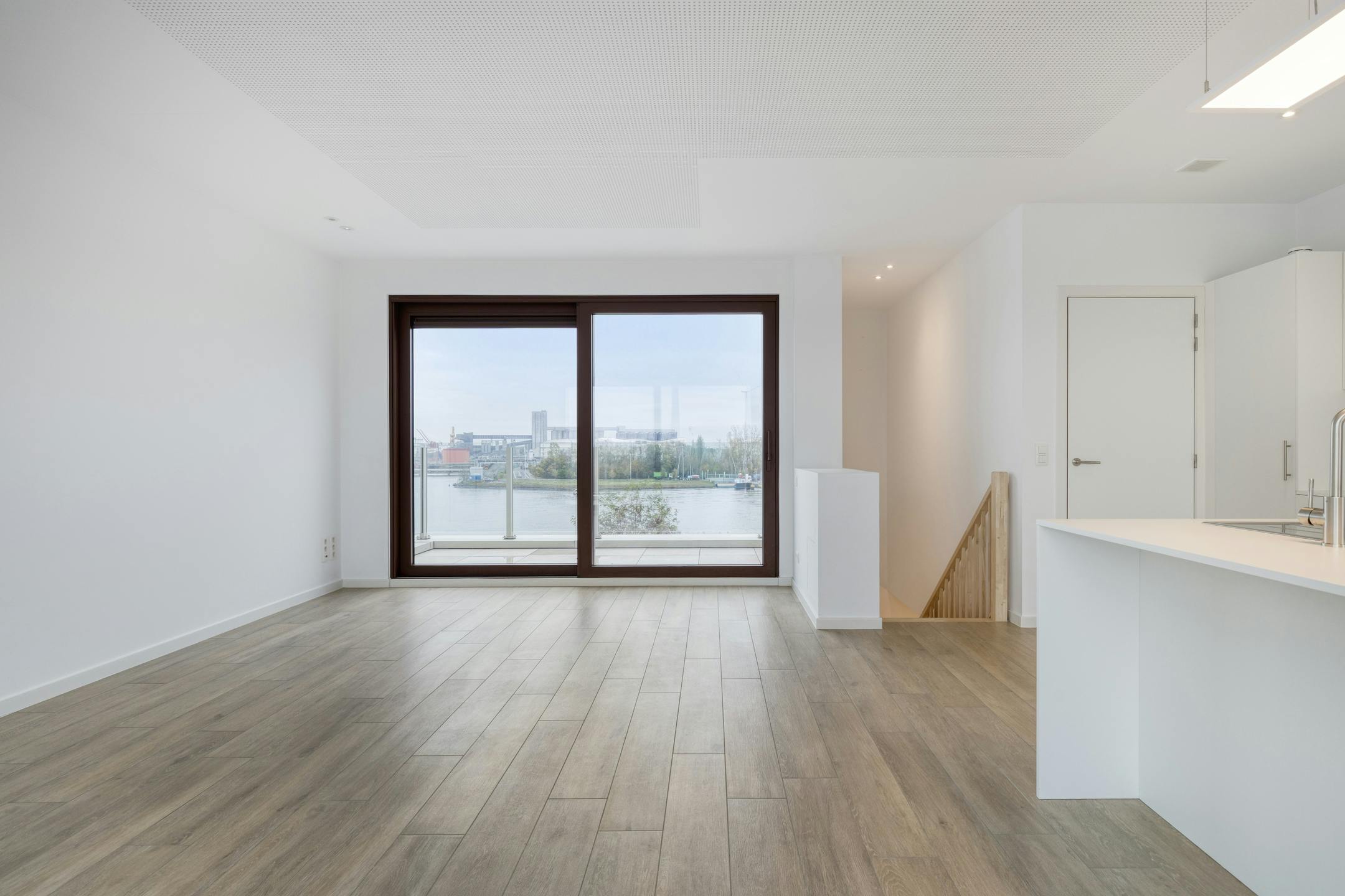 Nieuwbouwappartement met 3 ruime slaapkamers te koop foto 3