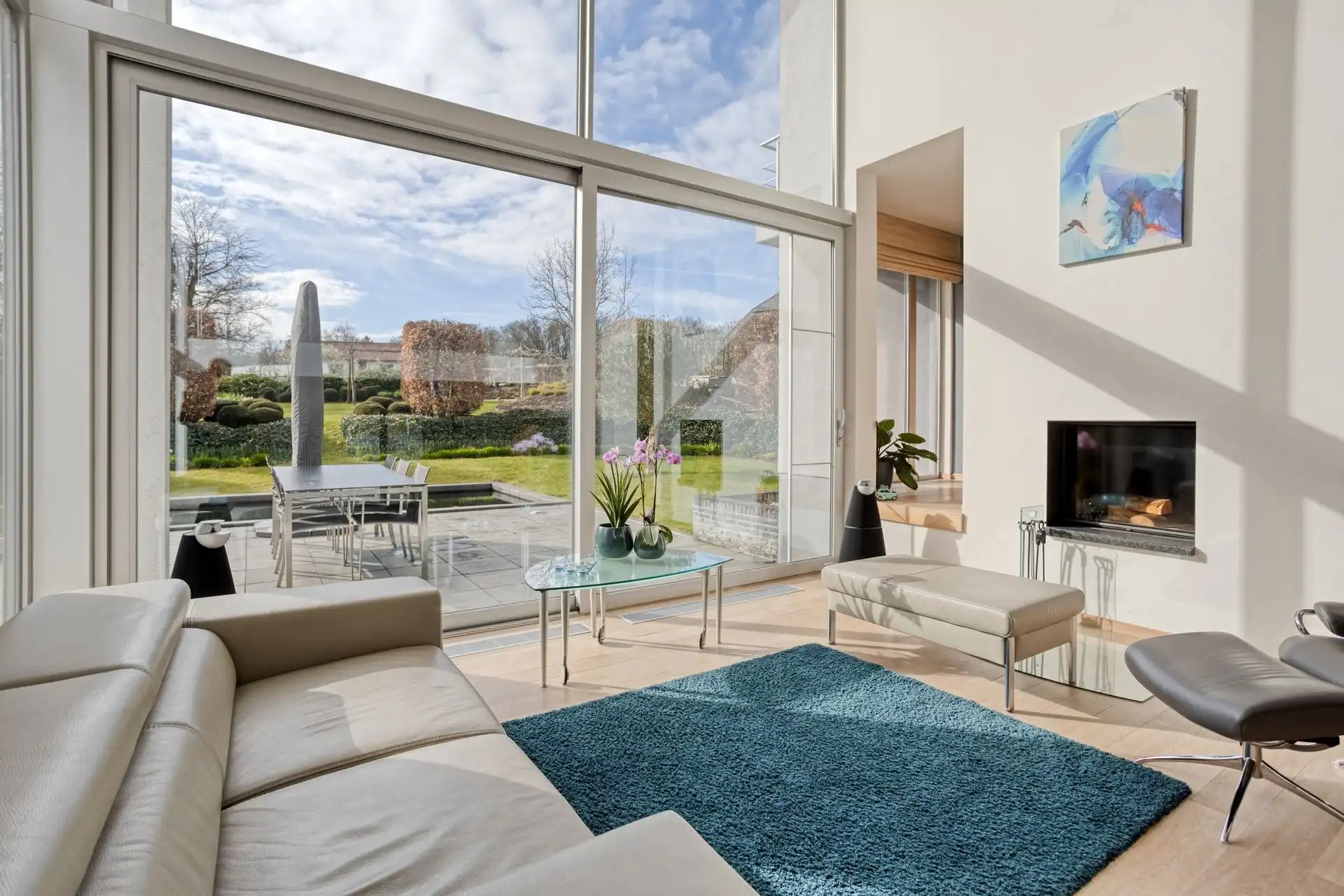 Lichtrijke, moderne villa in perfecte staat op rustige locatie foto 11