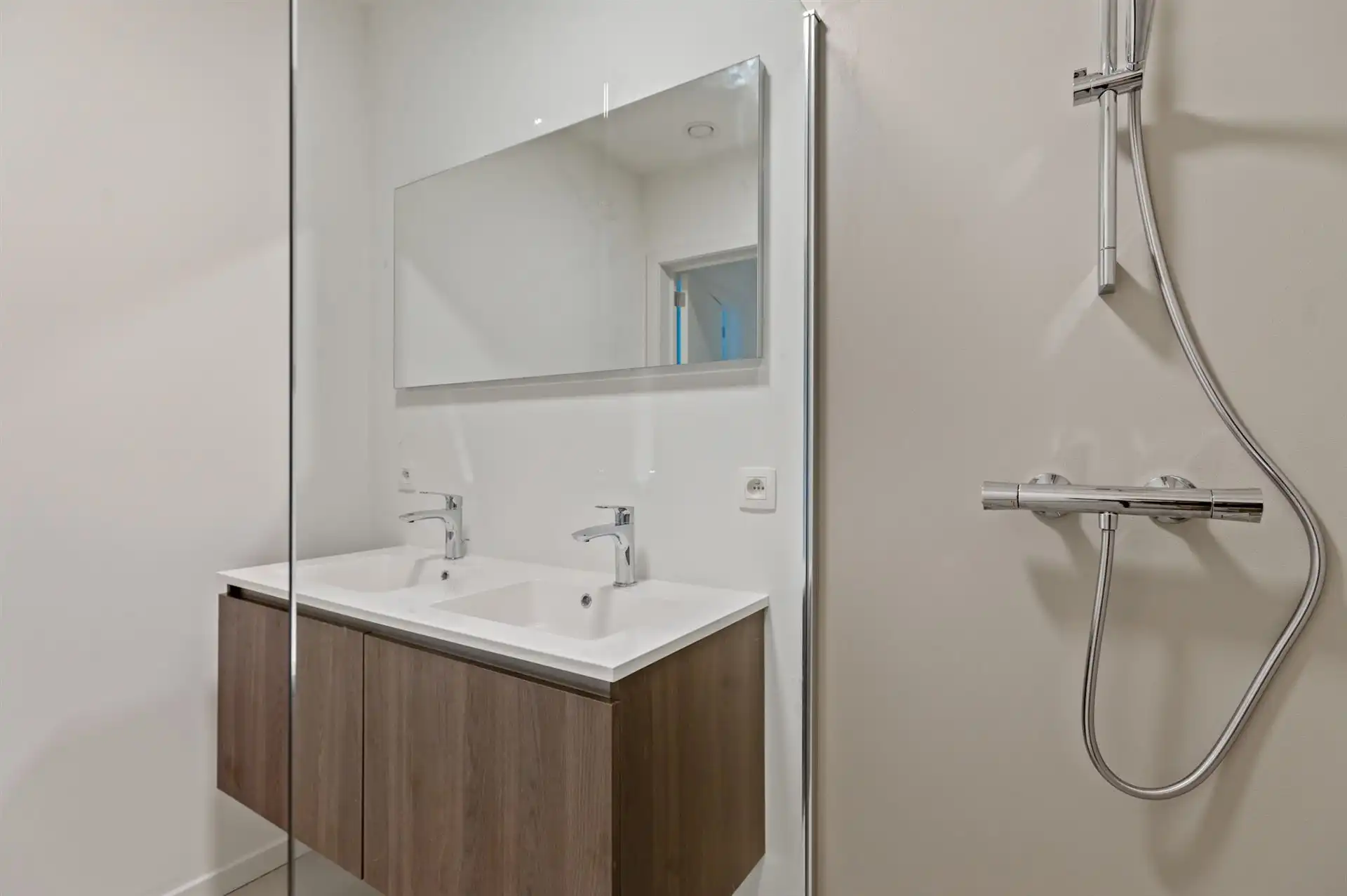 gelijkvloers nieuwbouw 2slk appartement met tuin foto 18