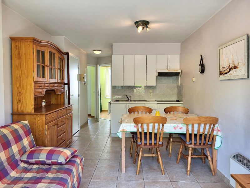 Zonnig 2-slaapkamer appartement te koop foto 3