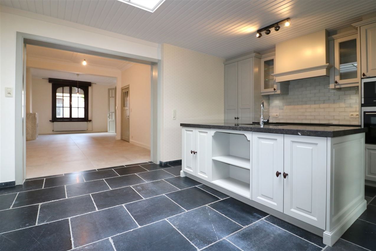 Charmevolle, vernieuwde woning met 3 slps en stadstuin foto 7