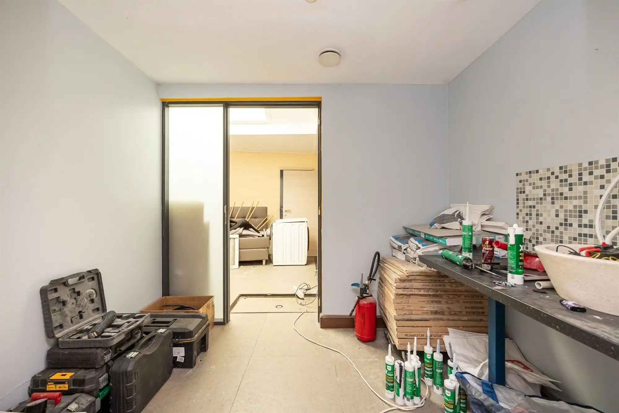 Ruime moderne woning met royale tuin  foto 20