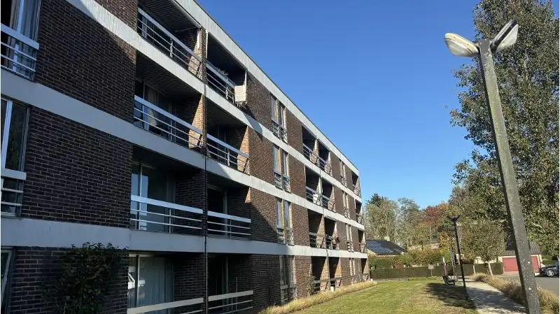 Gerenoveerde SERVICEFLAT met TERRAS en STANDPLAATS te koop in Assebroek Brugge foto 11