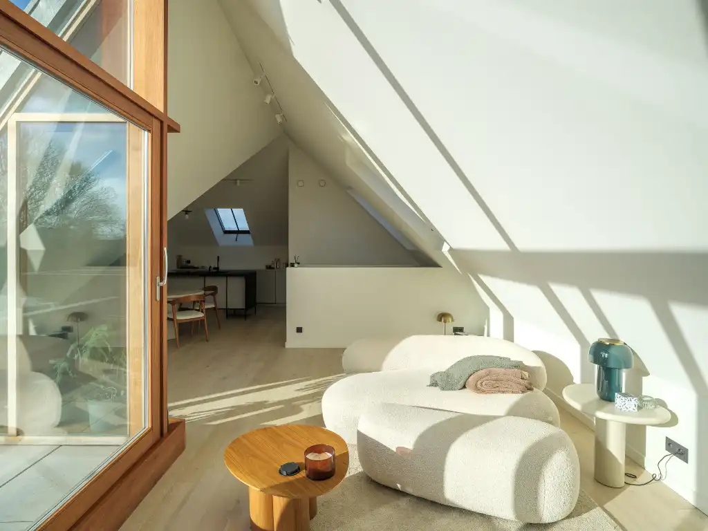 Architecturaal 3-­slaapkamerappartement met twee terrassen in het centrum van Gent. foto 3