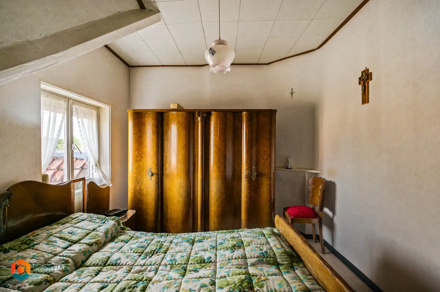 Te renoveren woning op toplocatie te Putte foto 8