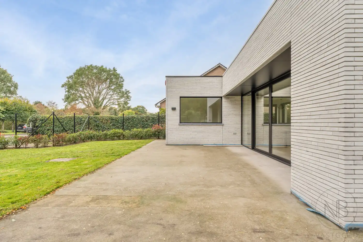 Moderne gelijkvloerse woning in Zonhoven op een perceel van 10a 91ca foto 14