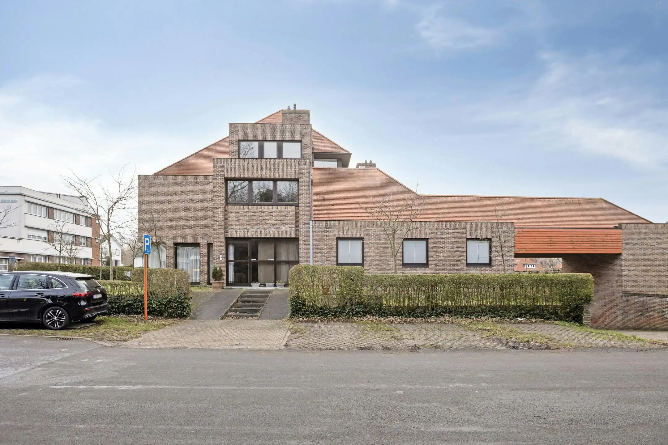 Appartement (164 m²) met 5 slaapkamers en tuin in Koksijde foto 3