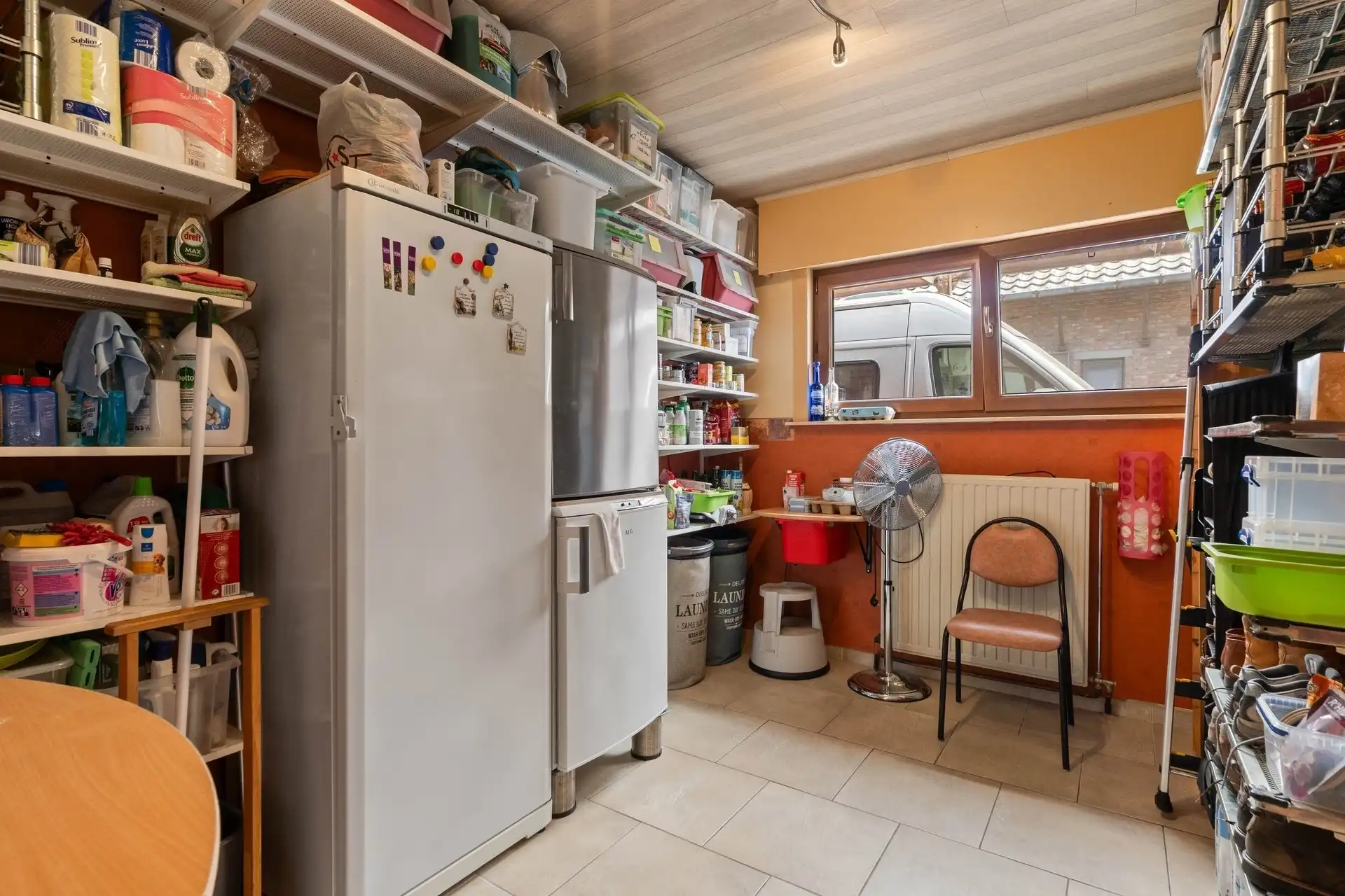 Stijlvol gerenoveerde bungalow te Stekene foto 12