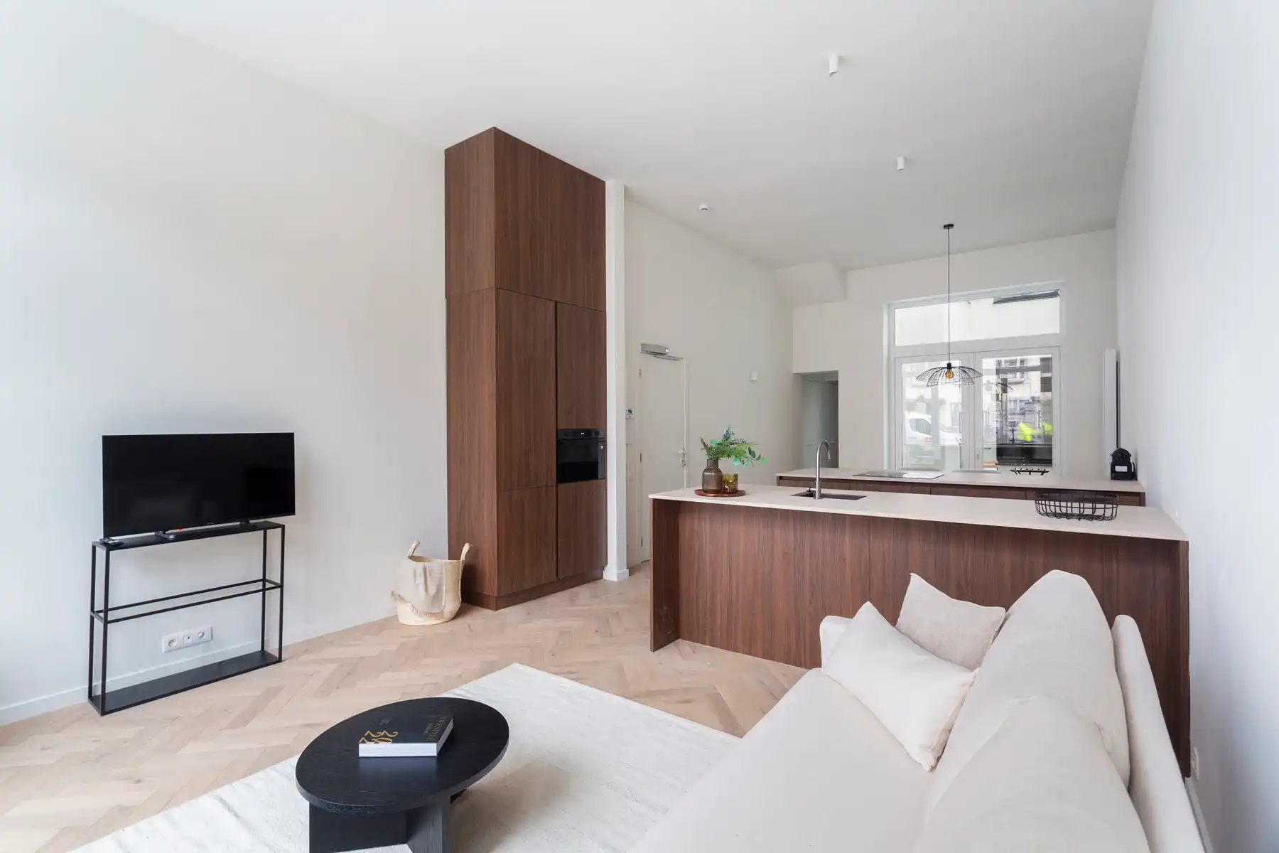 Hoogwaardig gerenoveerd appartement met terras op toplocatie foto 4