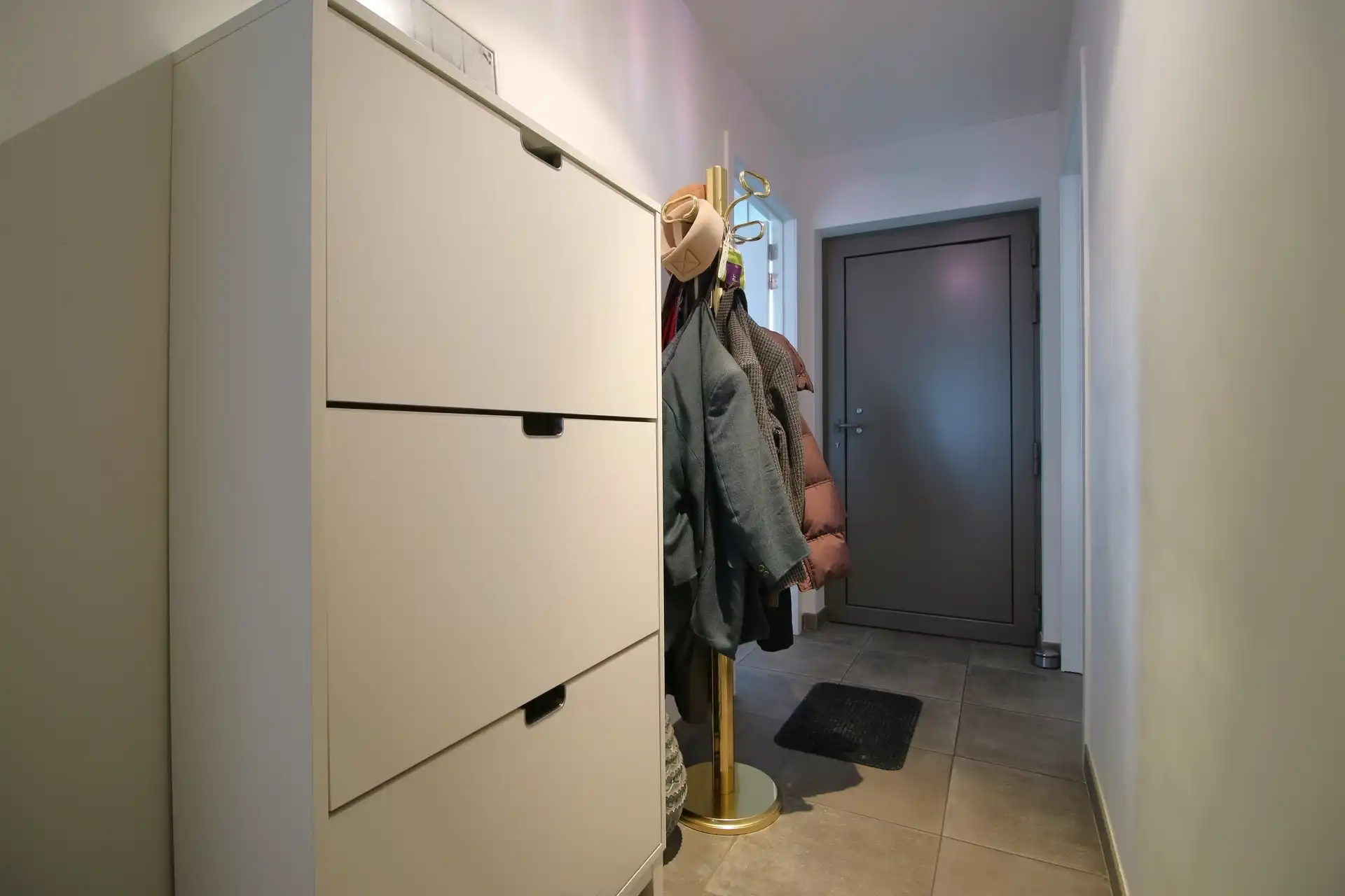 Centraal appt 2 slpk met lift foto 11