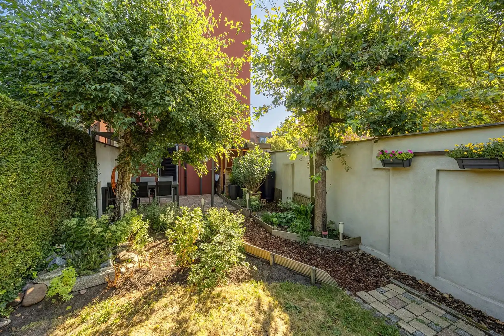 Ruime burgerwoning in Ekerse dorpskern foto 4