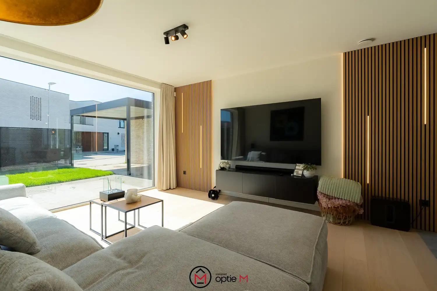Instapklare woning te koop met hoogwaardige afwerking foto 6