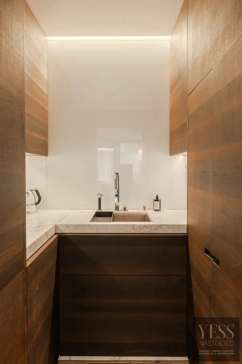 Exclusief lumineus gelijkvloers “design” app. hartje Zoute! foto 16