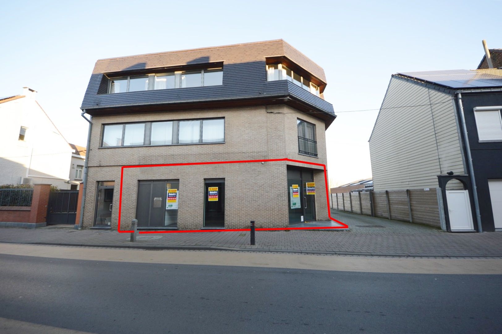 Commerciële ruimte te koop Guido Gezellestraat 107b - 9470 Denderleeuw