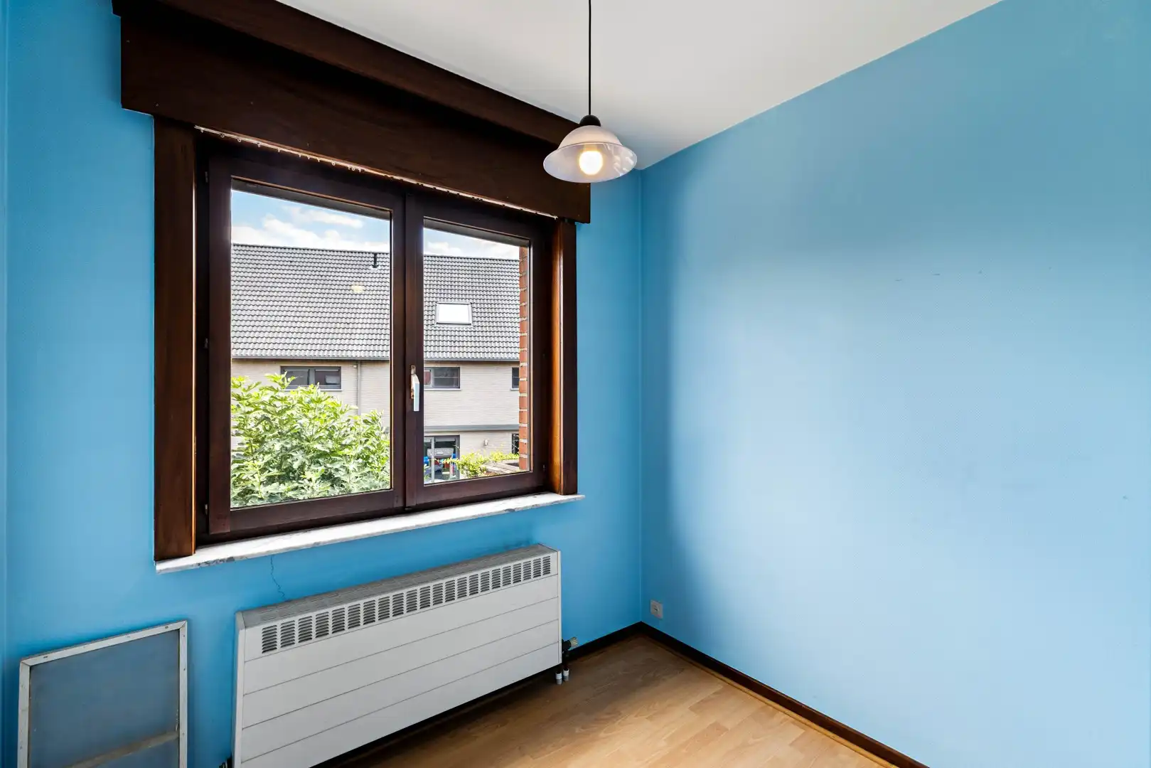 Ruim en lichtrijk appartement met 3 slaapkamers, terras en garage foto 8