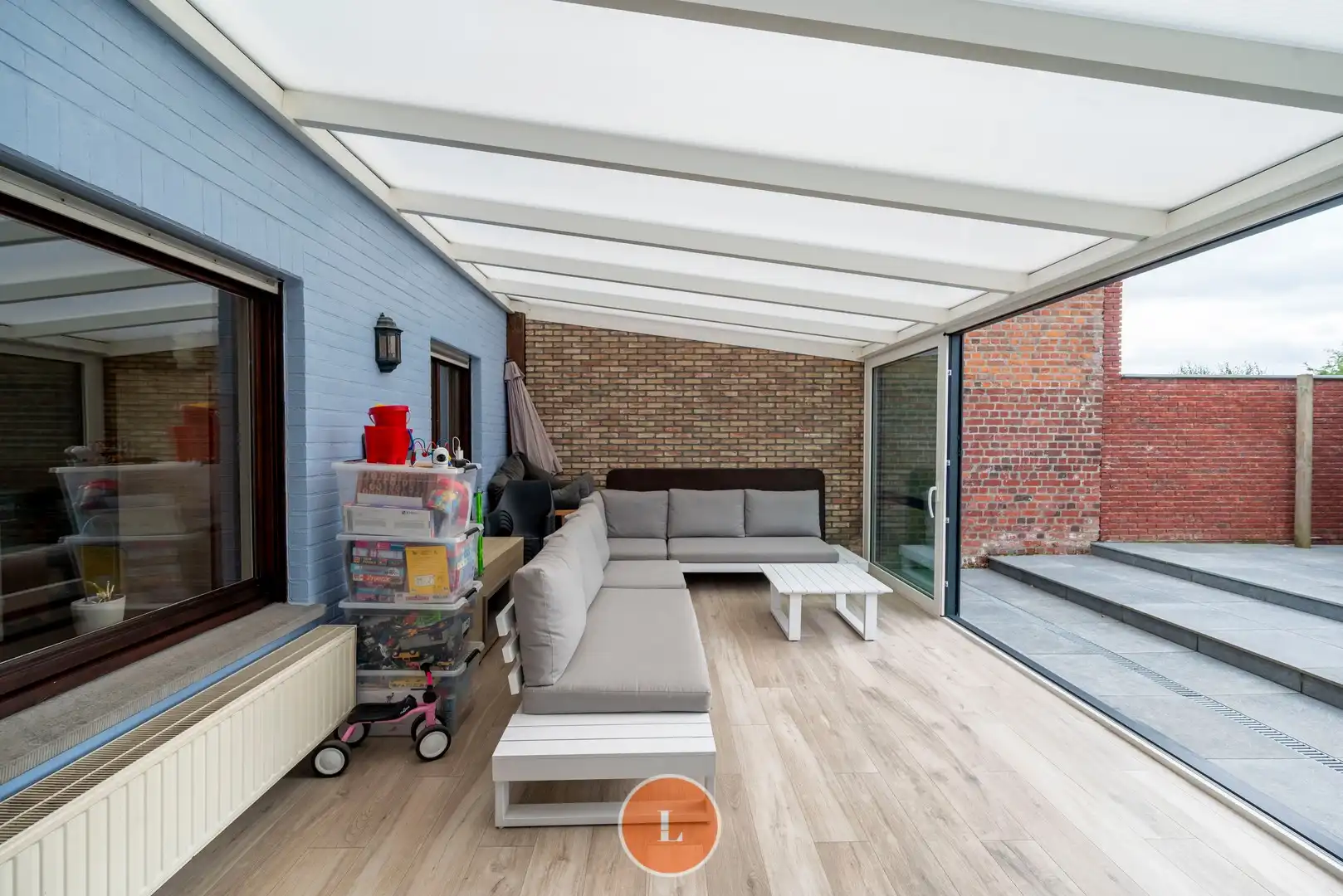 Ruime gezinswoning met grote tuin en uitweg te koop in Menen. foto 25