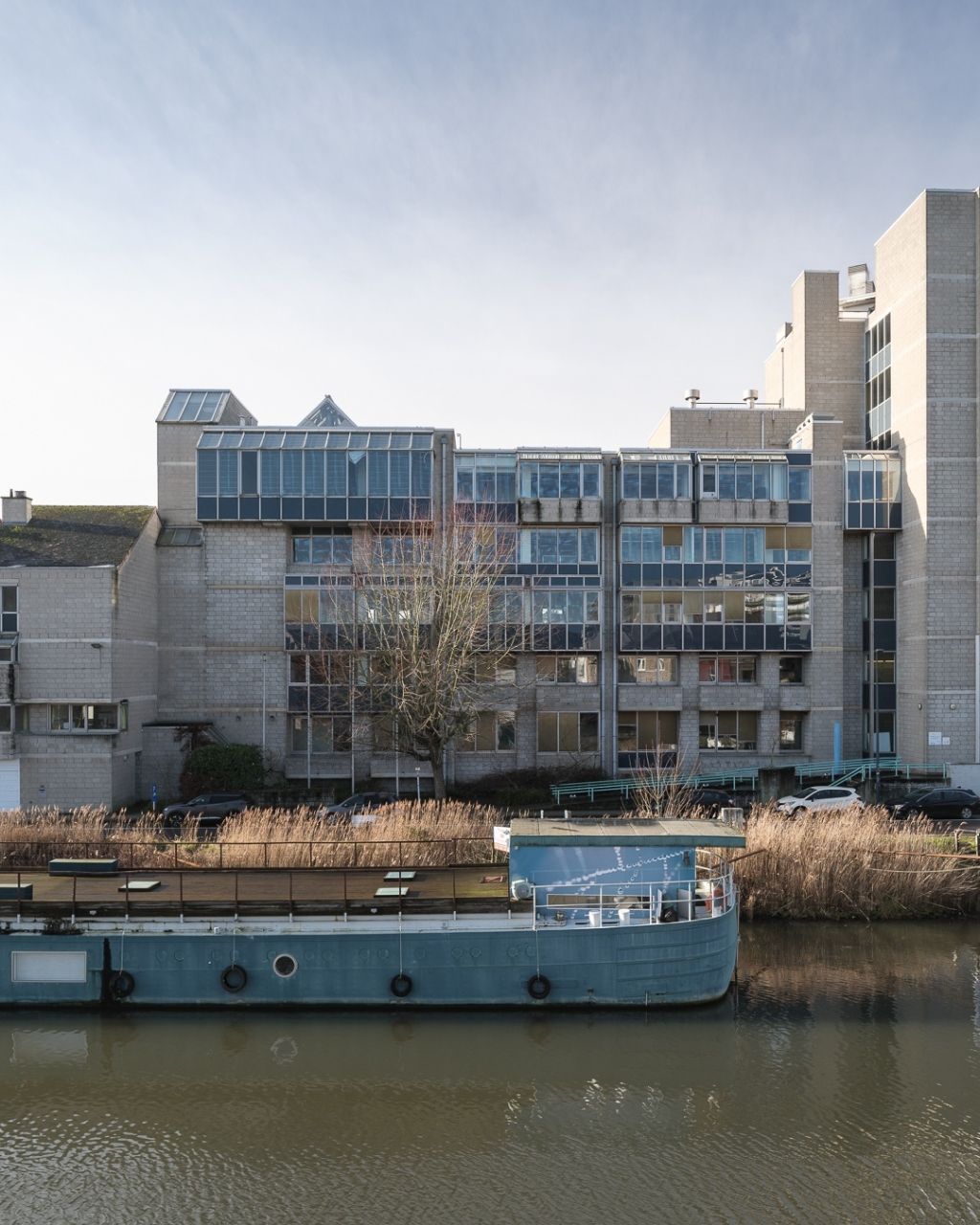 Architecturale nieuwbouw ‘townhouse’ met zicht op het water en meerdere terrassen foto 26