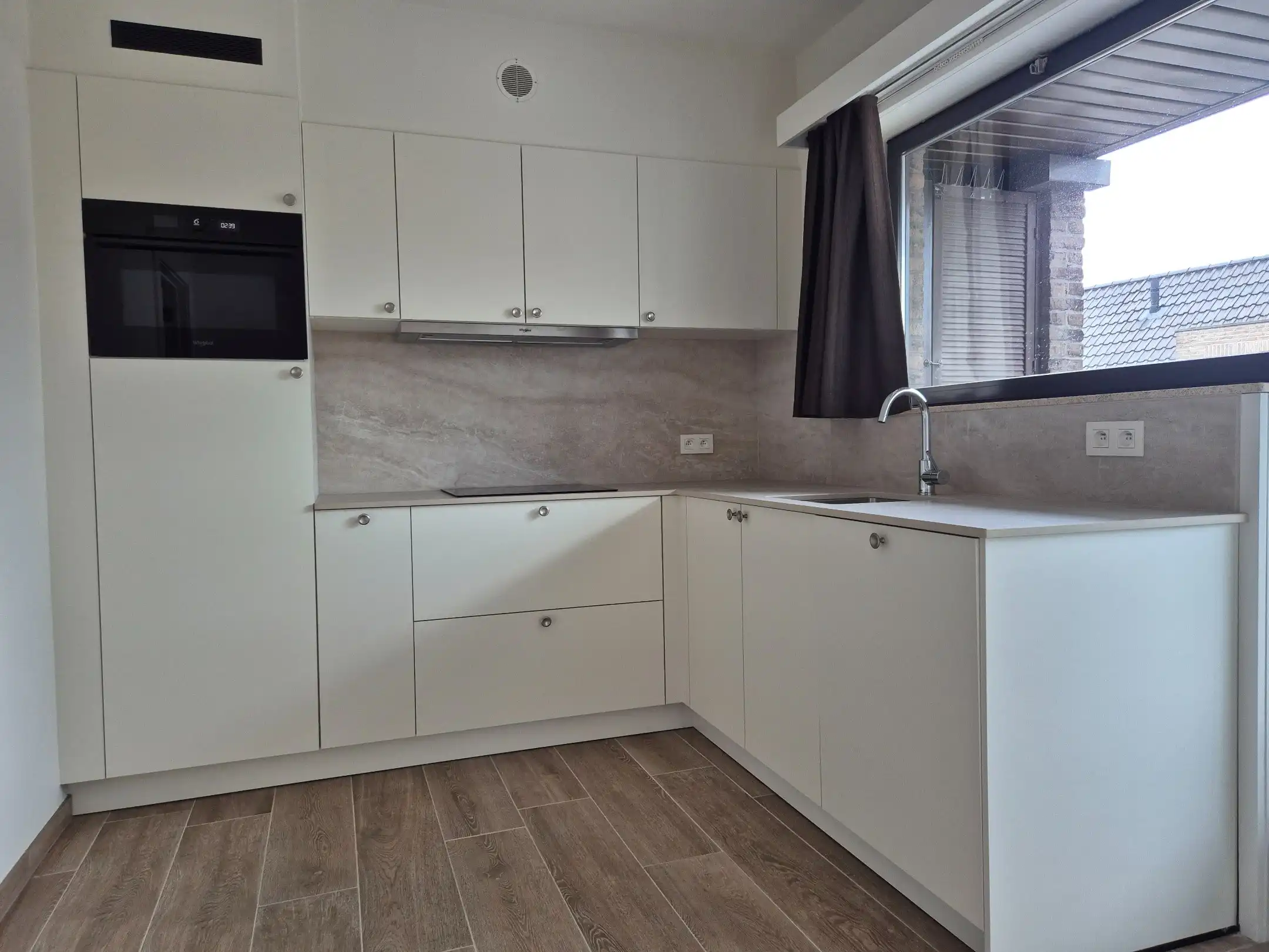 Ruim appartement in het centrum met 2 slaapkamers. foto 5