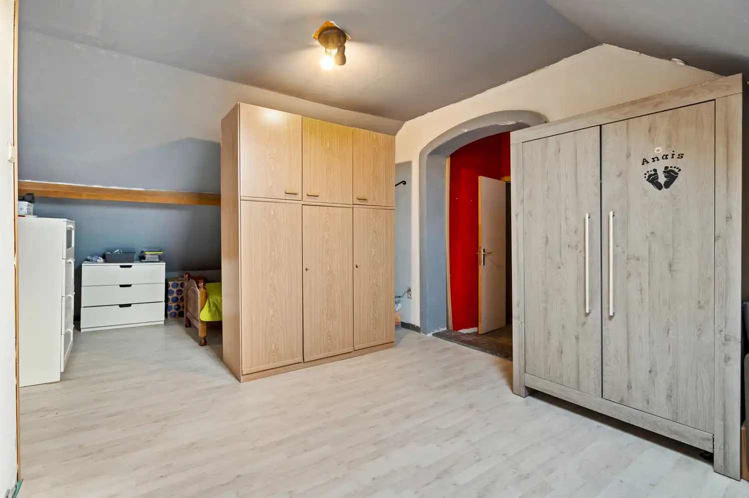 Verder af te werken woning met 4 slaapkamers te Malle! foto 13