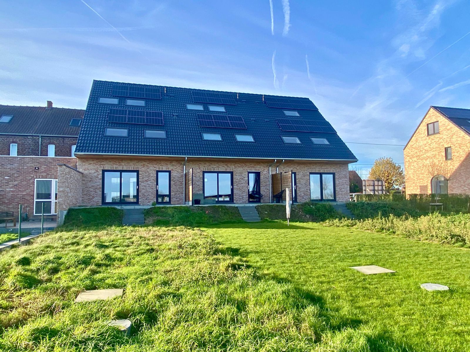 Energiezuinige nieuwbouw met uniek vergezicht! foto 2