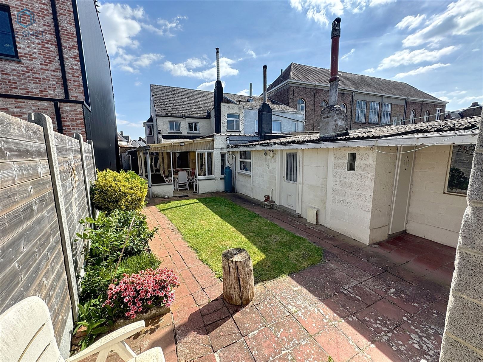 Veelzijdige Te Renoveren Woning met Handelsruimte in het Hart van Schendelbeke foto 13