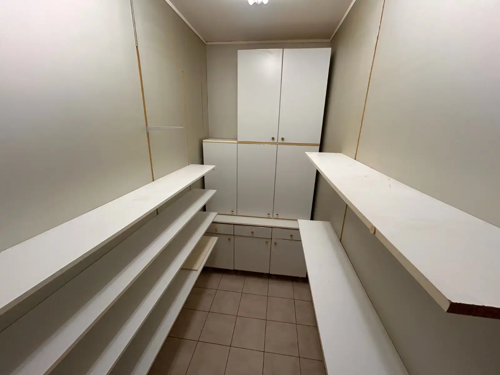 Instapklare woning nabij centrum Deinze foto 9