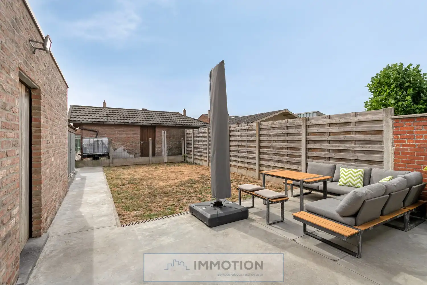 Instapklare halfopen woning op rustige ligging in Wevelgem - Kijkdagen met biedmoment op 4 en 5 september foto 16