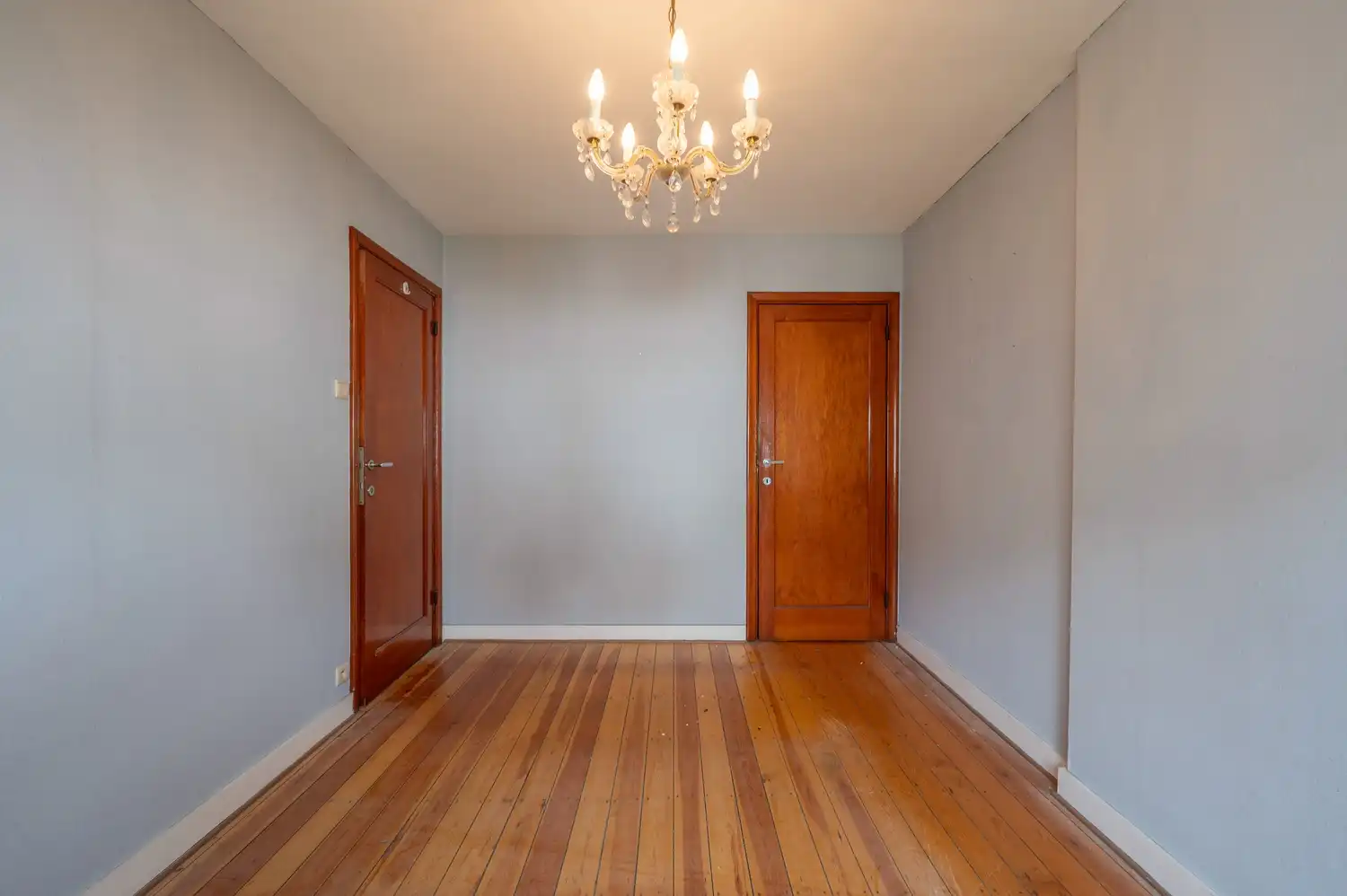 Koppelvilla op enkele passen van het casino en het strand foto 13