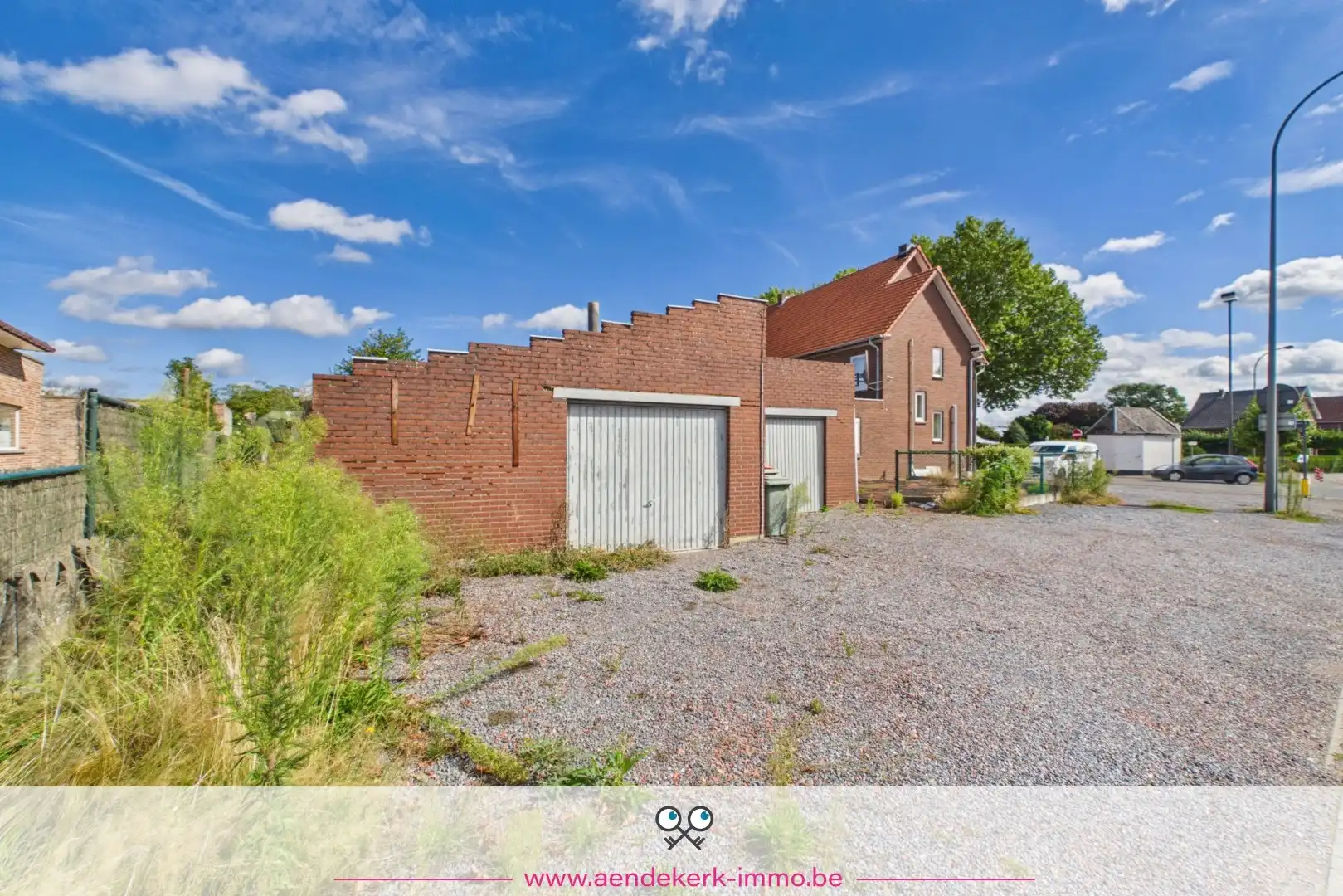 Multifunctioneel pand met handelsruimte, 2 woongelegenheden en ruime garages in Dilsen foto 44