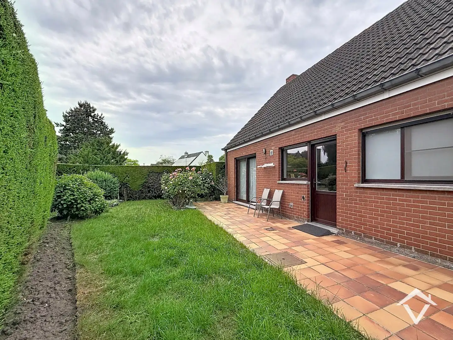 Gelijkvloerse woning met 3 slaapkamers, tuin en garage in een doodlopende straat te Roeselare foto 22