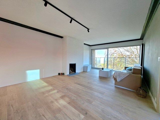 Vernieuwd hoekappartement foto 8