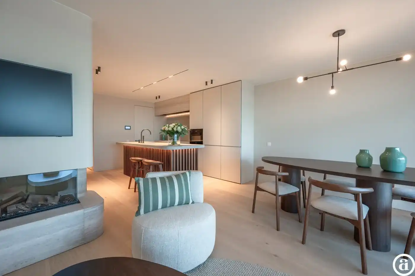 Uitzonderlijk appartement op de Zeedijk-Het Zoute (3 slpk). foto 8