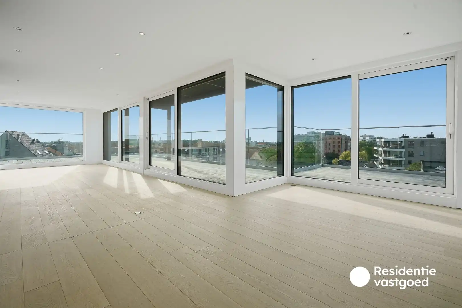 Exclusief penthouse in centrum Diksmuide! foto 7