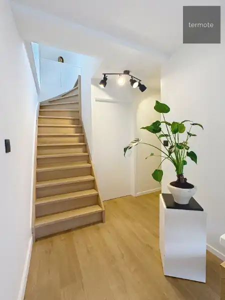 woning met magazijn foto 38