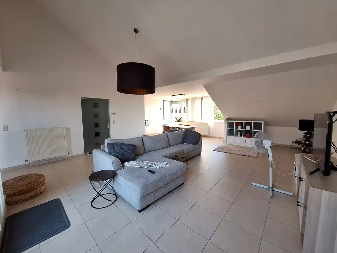 Penthouse aan de Beringse stadsrand foto 4