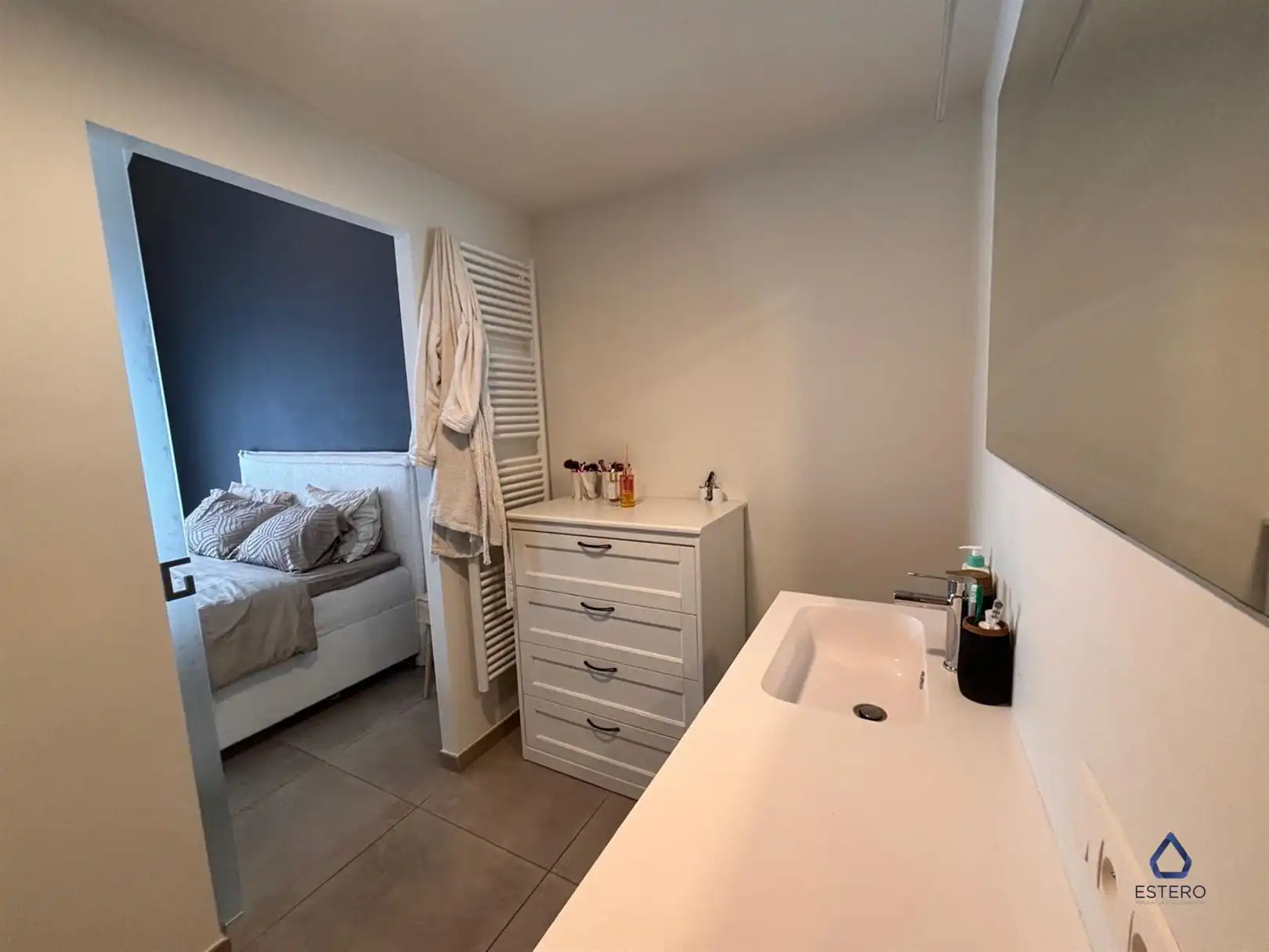 Modern 1 Slaapkamer appartement in hartje Aalst foto 6