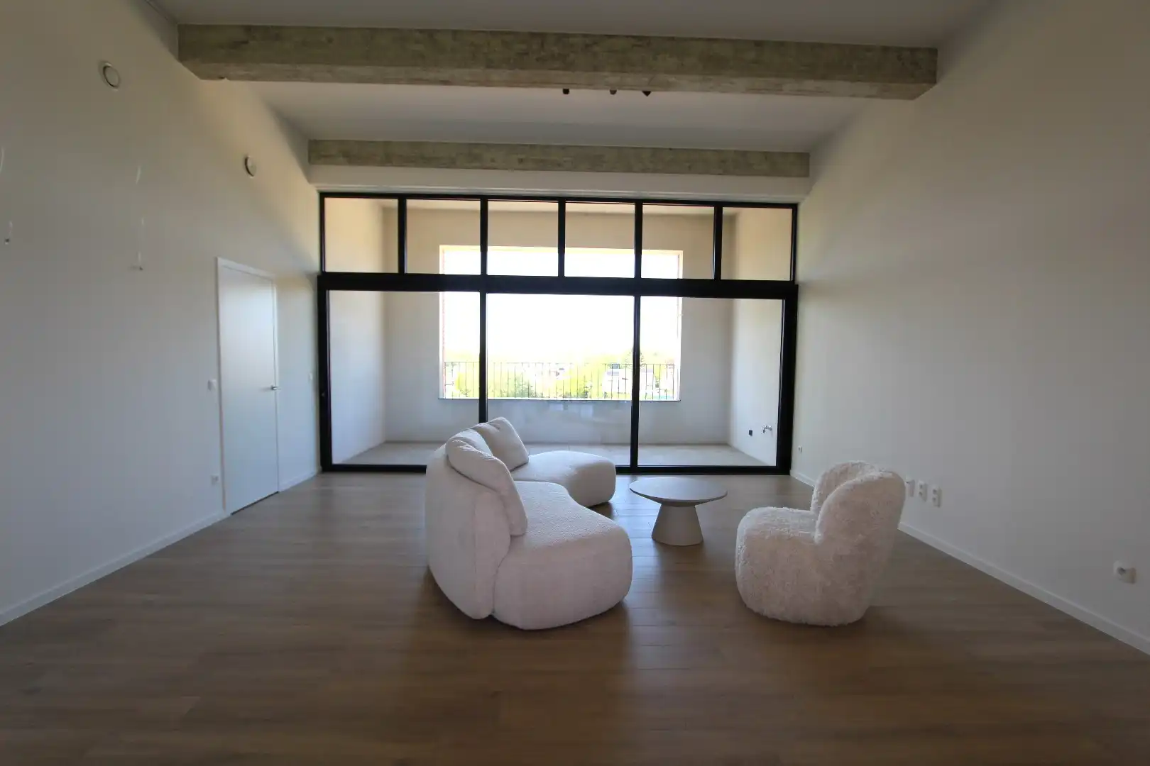 GEMEUBELD APPARTEMENT MET TERRAS - AMBIORIXSITE foto 7