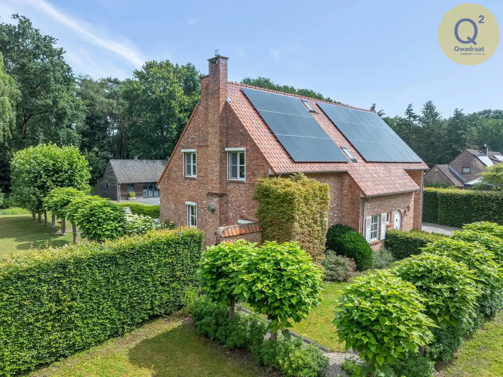 Rustig gelegen villa van met zwembad en poolhouse  foto 89