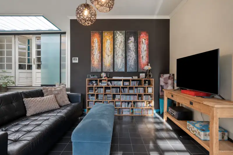 Statige herenwoning met 594 m² woonoppervlakte en uitzonderlijke tuin in hartje Menen foto 8